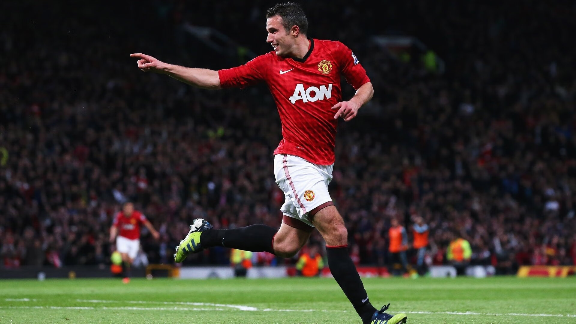 归化球员助力国足崛起 亚洲杯前景引期待