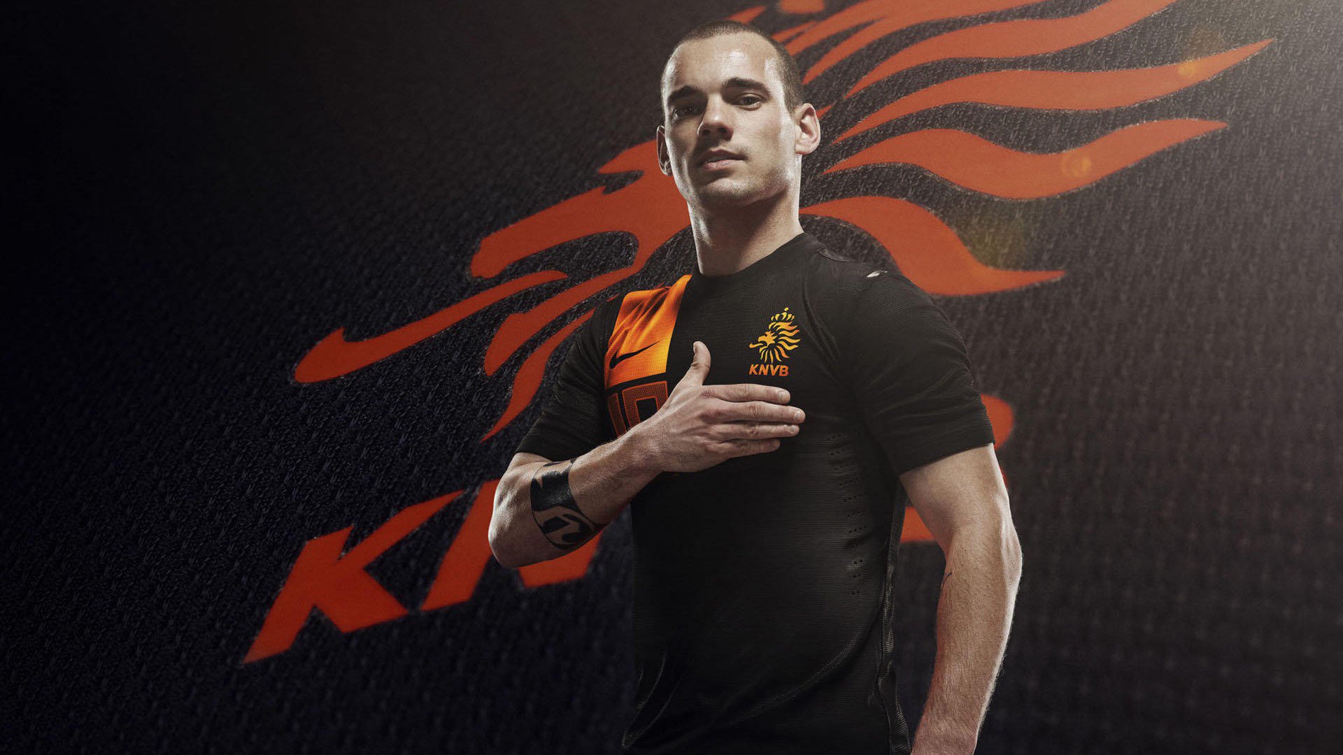 百米飞人巅峰对决 新星闪耀刷新赛季最佳成绩